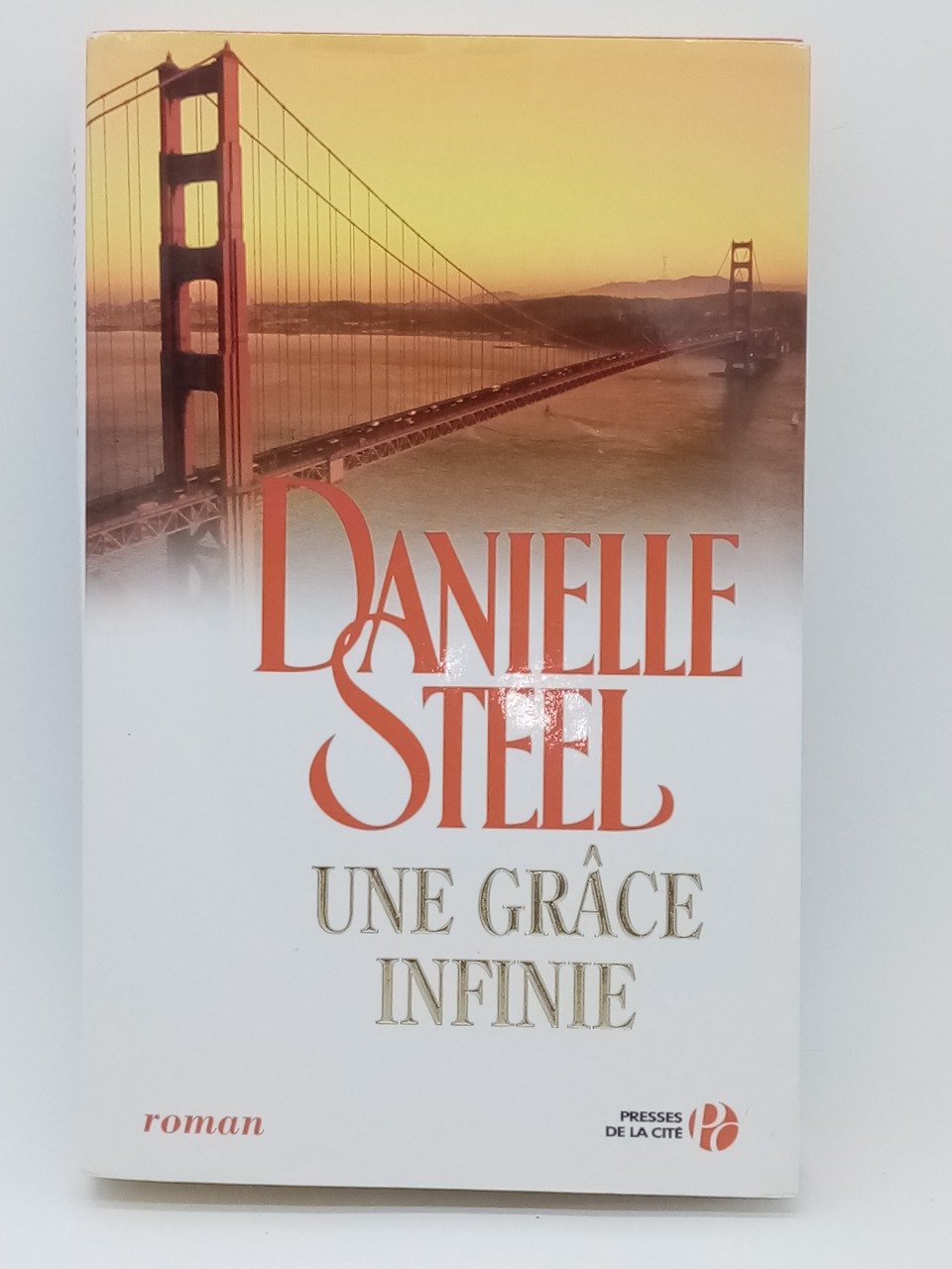 Danielle STEEL  Une grâce infinie